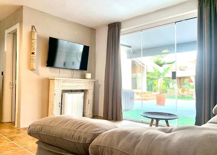 Villa Aura 500 Metros De La Playa